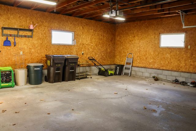 102 S Jackson Street, Morrison, IL 61270