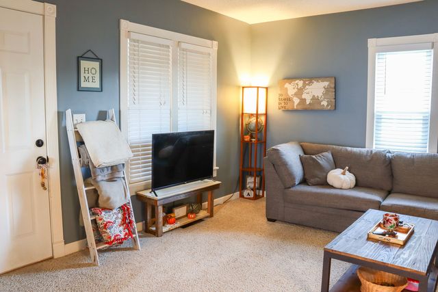 102 S Jackson Street, Morrison, IL 61270