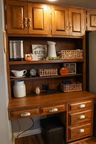 102 S Jackson Street, Morrison, IL 61270