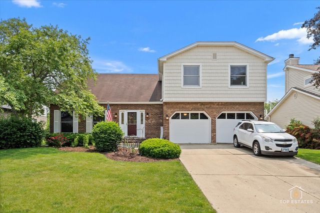140 Amherst Drive, Bartlett, IL 60103