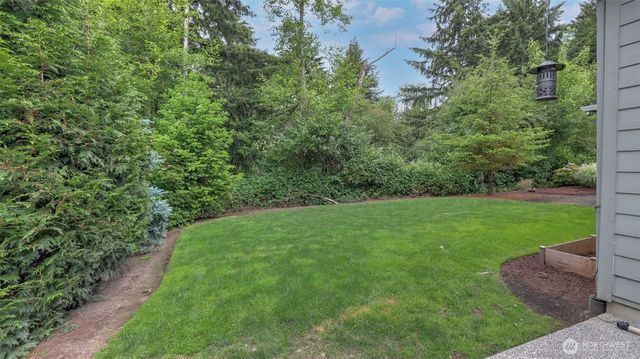 221 Shadow Avenue NE, Renton, WA 98059