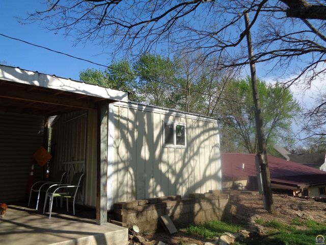 6545 NW Rose ST, Topeka, KS 66618