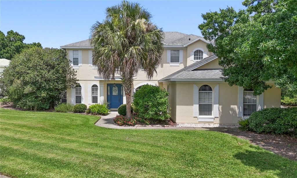 Image 3 of property listing at 10221 LUNDY COURT, Orlando, FL 32836