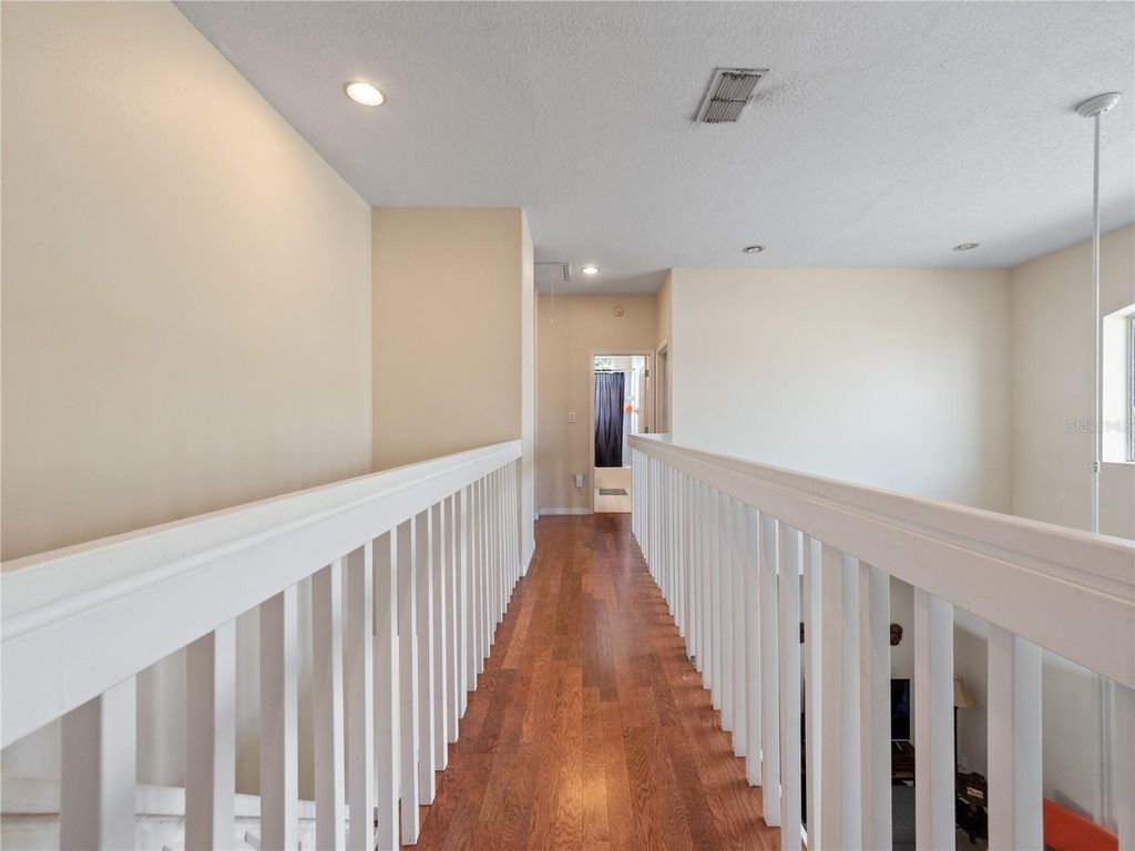 Image 31 of property listing at 10221 LUNDY COURT, Orlando, FL 32836
