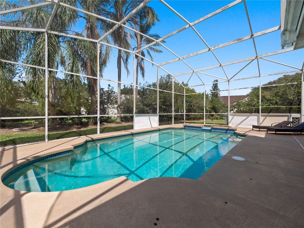 Image 5 of property listing at 10221 LUNDY COURT, Orlando, FL 32836