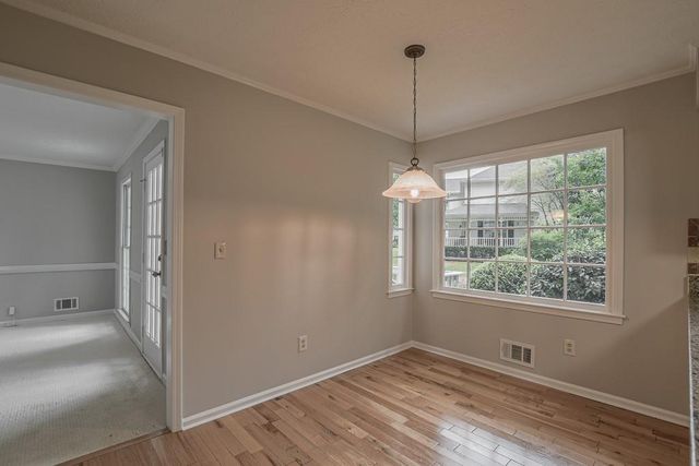 2451 Meadowglen Trail, Snellville, GA 30078