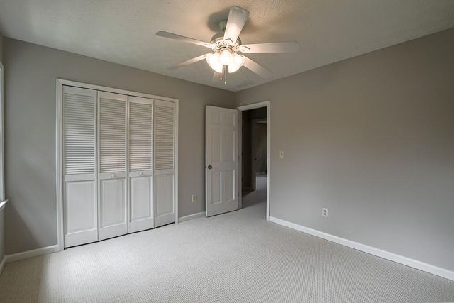 2451 Meadowglen Trail, Snellville, GA 30078