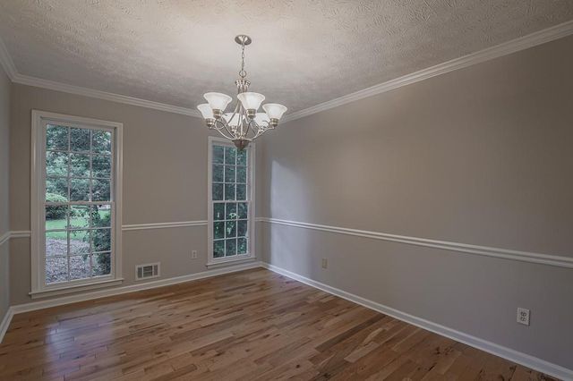 2451 Meadowglen Trail, Snellville, GA 30078