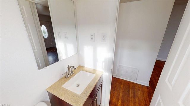 718 Langley AVE, Hampton, VA 23669