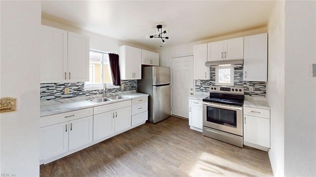 718 Langley AVE, Hampton, VA 23669