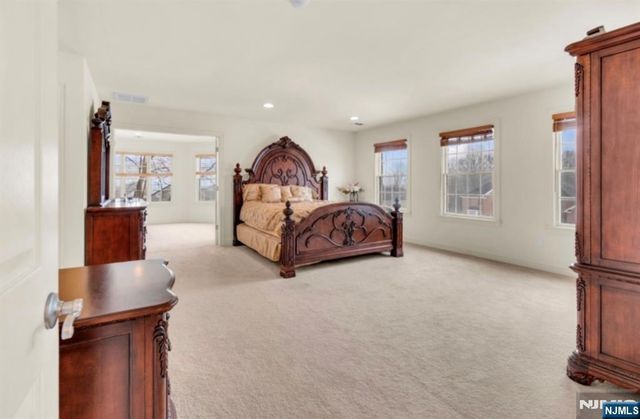 34 Kanouse Lane, Montville Township, NJ 07045