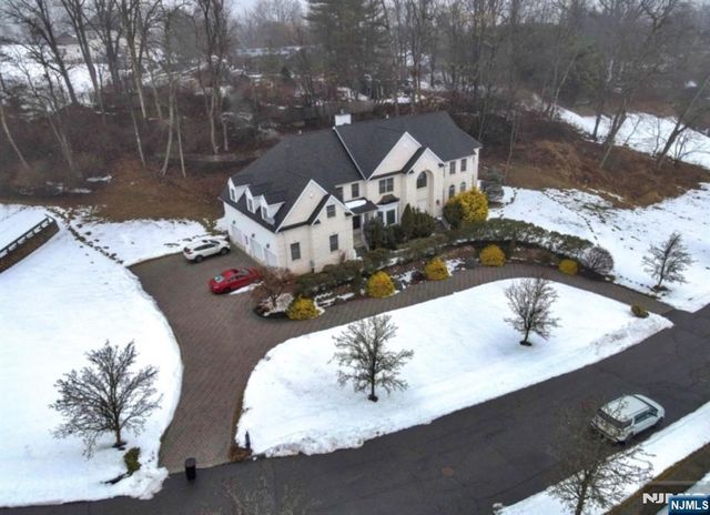 34 Kanouse Lane, Montville Township, NJ 07045