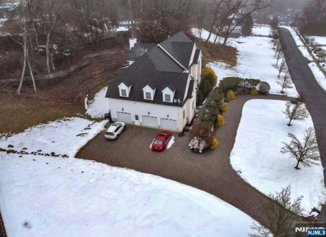 34 Kanouse Lane, Montville Township, NJ 07045