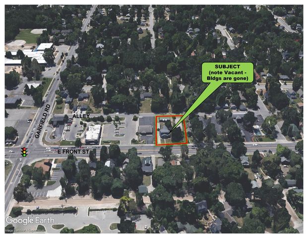 1026-1028 E Front Street, Traverse City, MI 49686