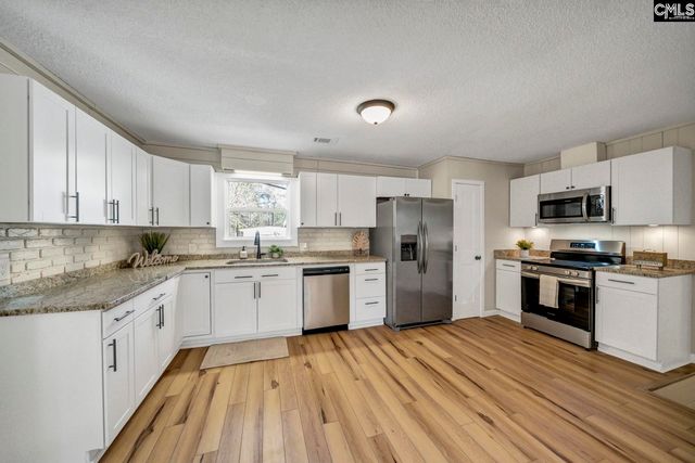 139 E Chateau Drive, West Columbia, SC 29170