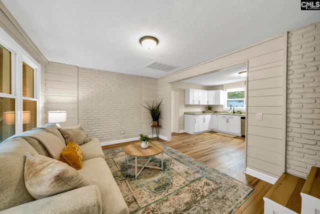 139 E Chateau Drive, West Columbia, SC 29170