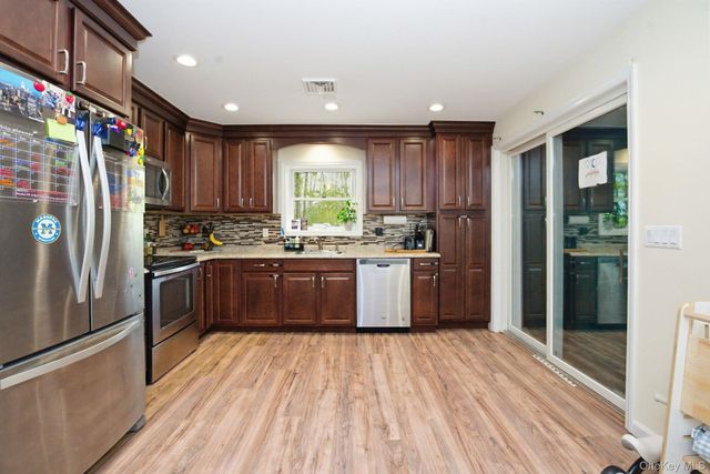 54-58 De Liso Lane, Mahopac, NY 10541