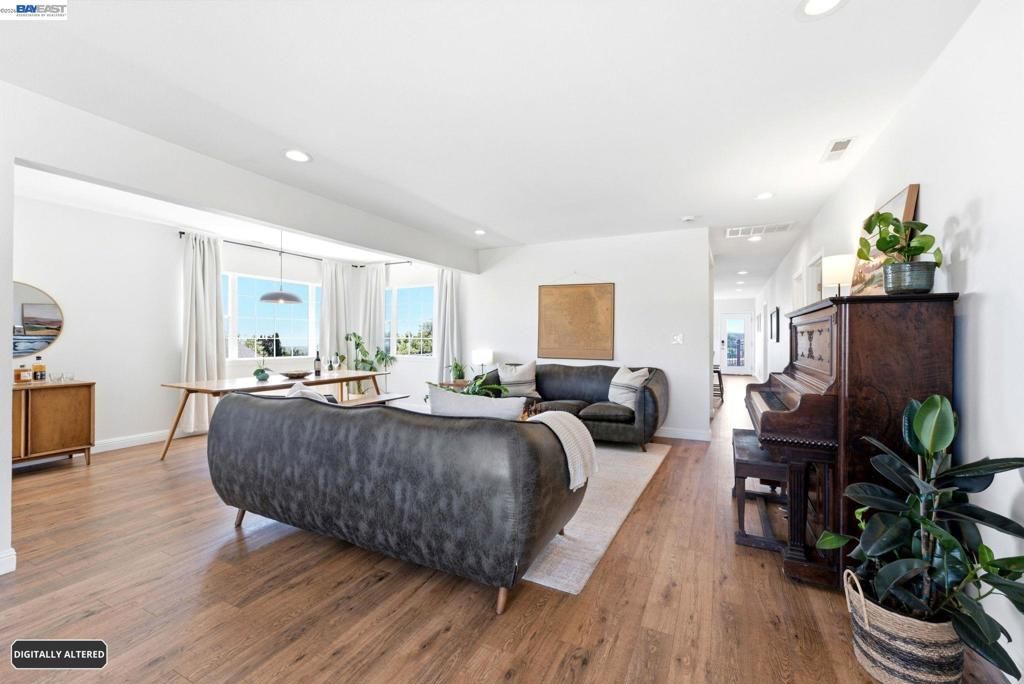 Image 10 of property listing at 3212 D, Hayward, CA 94541