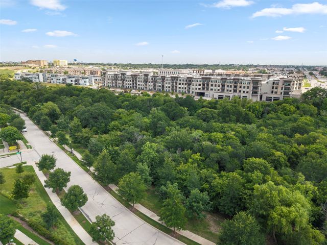 1036 Gardenia Street, Carrollton, TX 75007