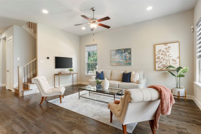 1036 Gardenia Street, Carrollton, TX 75007