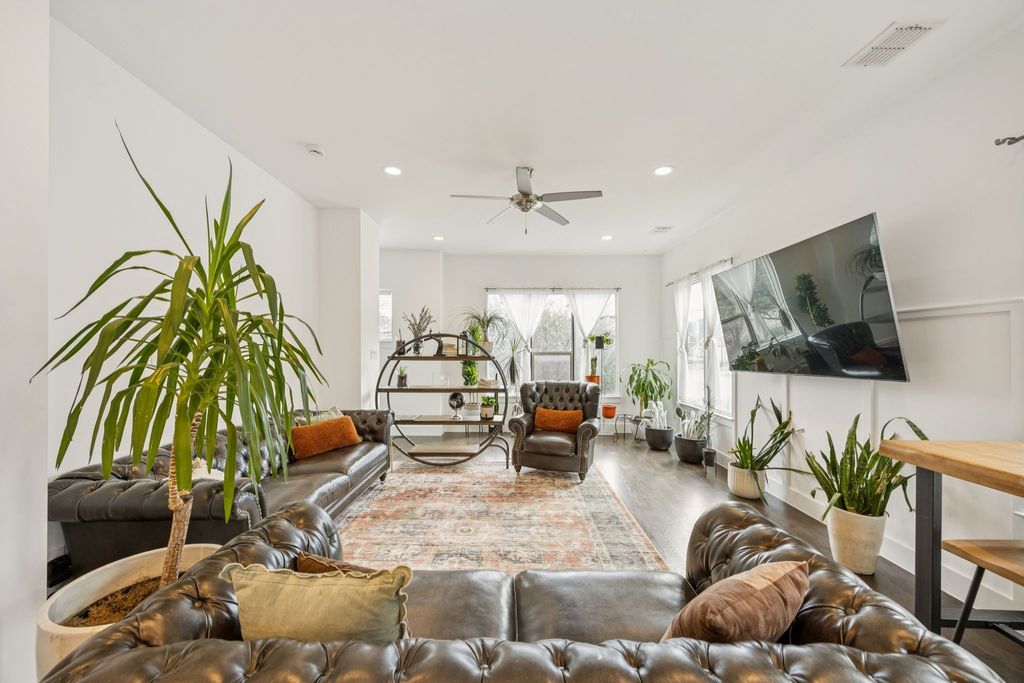 3002 Zenia Drive, Dallas, TX 75204