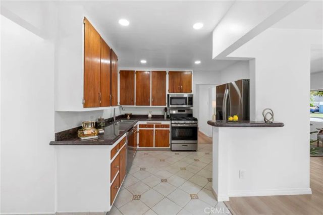 6023 Pepperwood, Lakewood, CA 90712