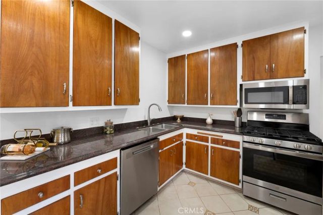 6023 Pepperwood, Lakewood, CA 90712