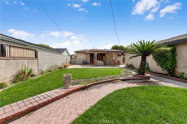 6023 Pepperwood, Lakewood, CA 90712