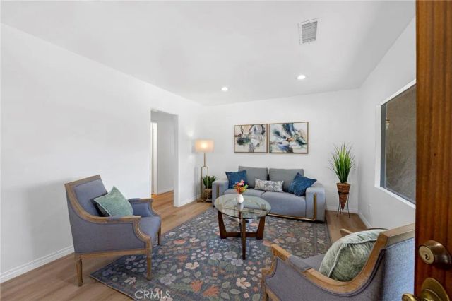 6023 Pepperwood, Lakewood, CA 90712