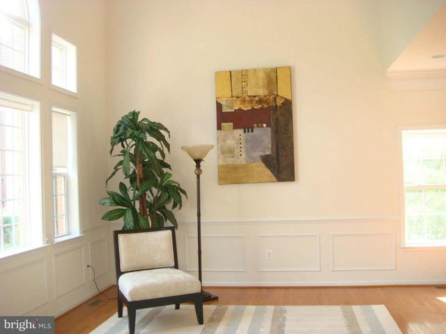 126 GEORGE ST, Gaithersburg, MD 20877