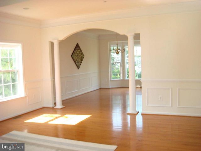 126 GEORGE ST, Gaithersburg, MD 20877