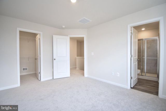 99 GRAY SILVER RD, Inwood, WV 25428