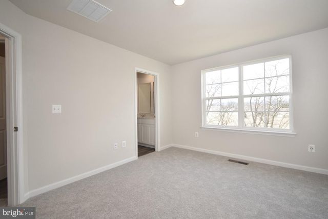 99 GRAY SILVER RD, Inwood, WV 25428