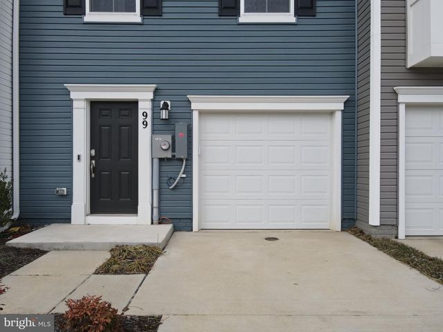 99 GRAY SILVER RD, Inwood, WV 25428