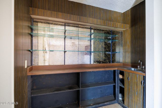 725 E MANOR Drive, Casa Grande, AZ 85122