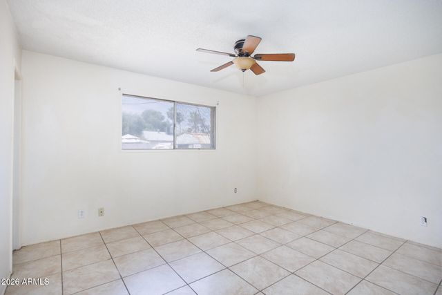 725 E MANOR Drive, Casa Grande, AZ 85122