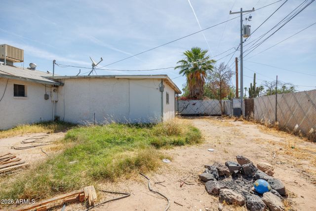 725 E MANOR Drive, Casa Grande, AZ 85122