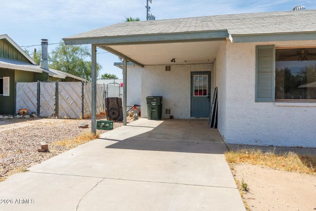 725 E MANOR Drive, Casa Grande, AZ 85122