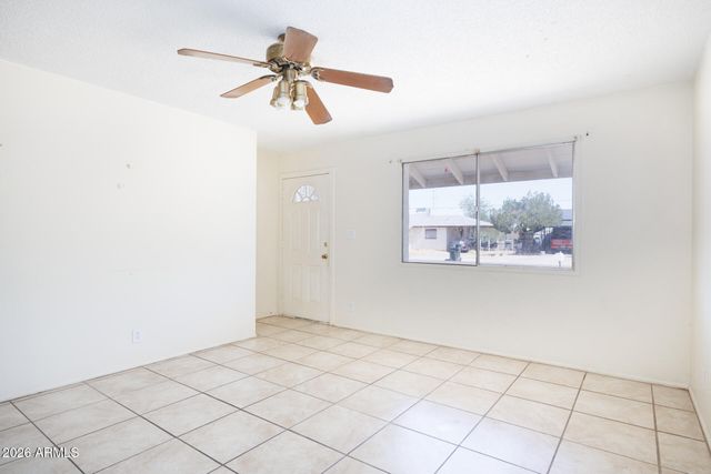 725 E MANOR Drive, Casa Grande, AZ 85122