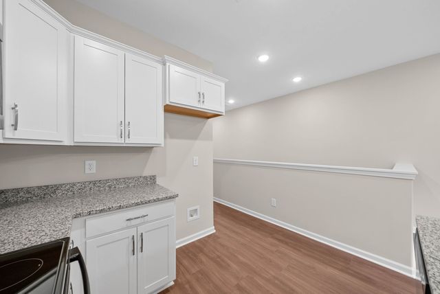 329 Cedar Ct B, Clarksville, TN 37042