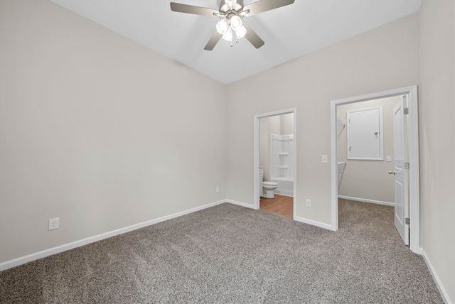 329 Cedar Ct B, Clarksville, TN 37042