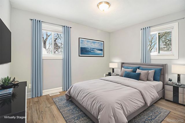 4018 Quillen Avenue, Waterford Charter Township, MI 48329