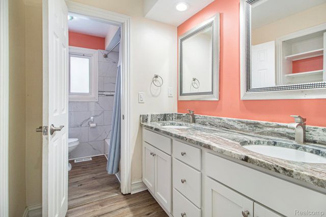 4018 Quillen Avenue, Waterford Charter Township, MI 48329