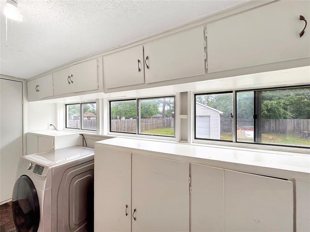 712 N Cedar Drive, Oklahoma City, OK 73130
