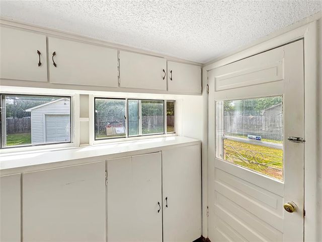 712 N Cedar Drive, Oklahoma City, OK 73130