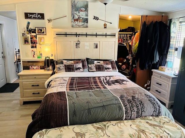 7161 SCHERING STREET, Weeki Wachee, FL 34613