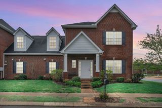 100 Abbey Ln, White House, TN 37188