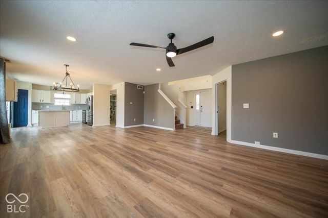 2040 St Clifford Drive, Indianapolis, IN 46239