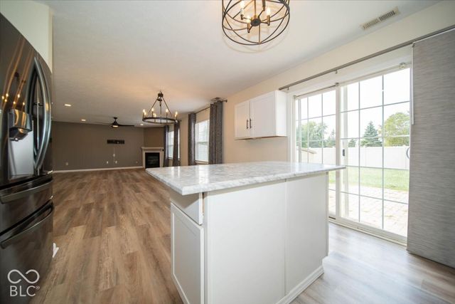 2040 St Clifford Drive, Indianapolis, IN 46239