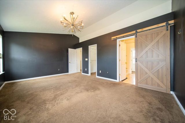 2040 St Clifford Drive, Indianapolis, IN 46239